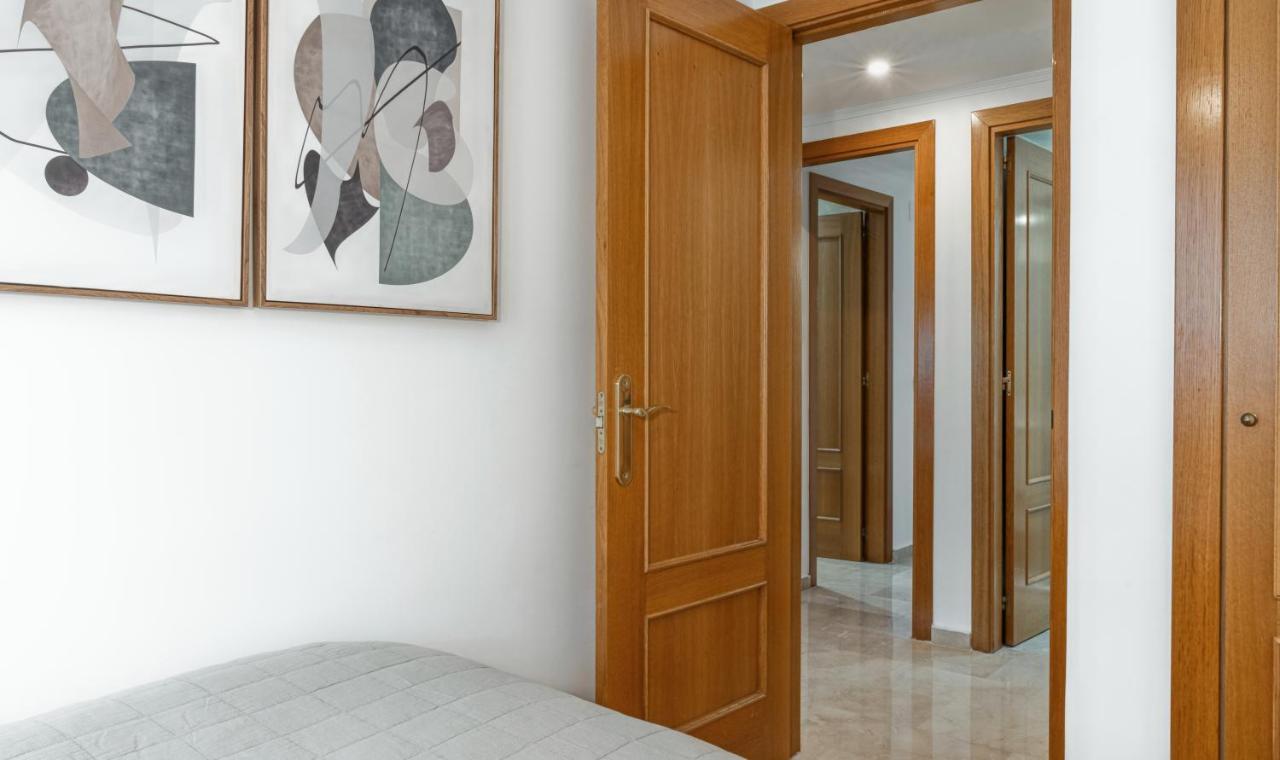 Precioso Apartamento En Maria Zambrano Málaga Buitenkant foto