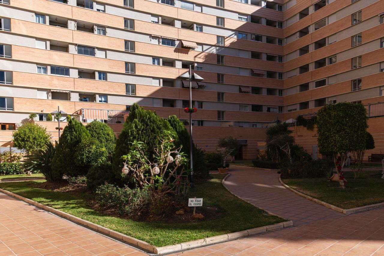 Precioso Apartamento En Maria Zambrano Málaga Buitenkant foto